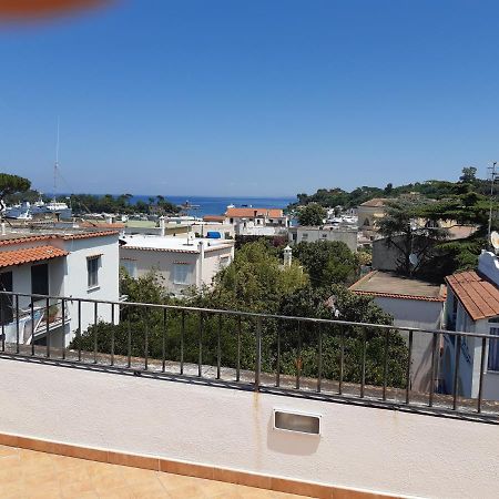 Villa Angela Иския Екстериор снимка