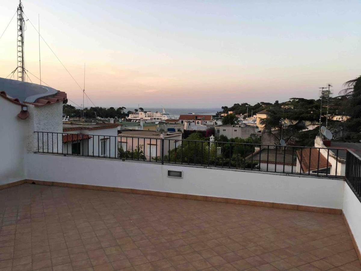 Villa Angela Иския Екстериор снимка